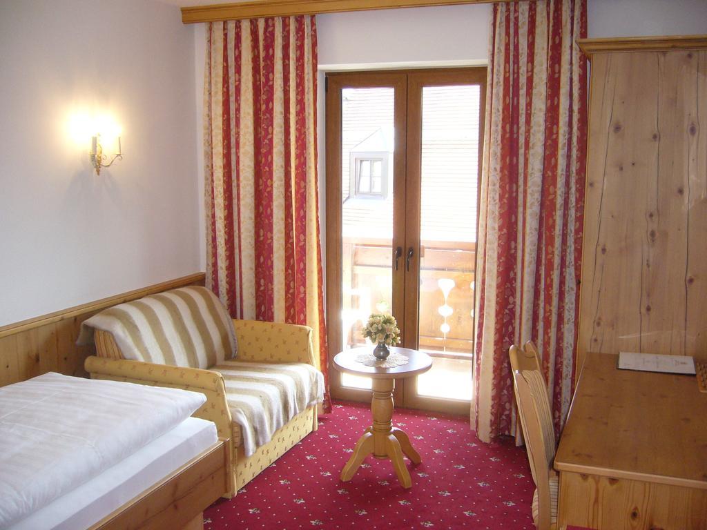 Alpenhotel Pfaffenwinkel Peiting Zimmer foto