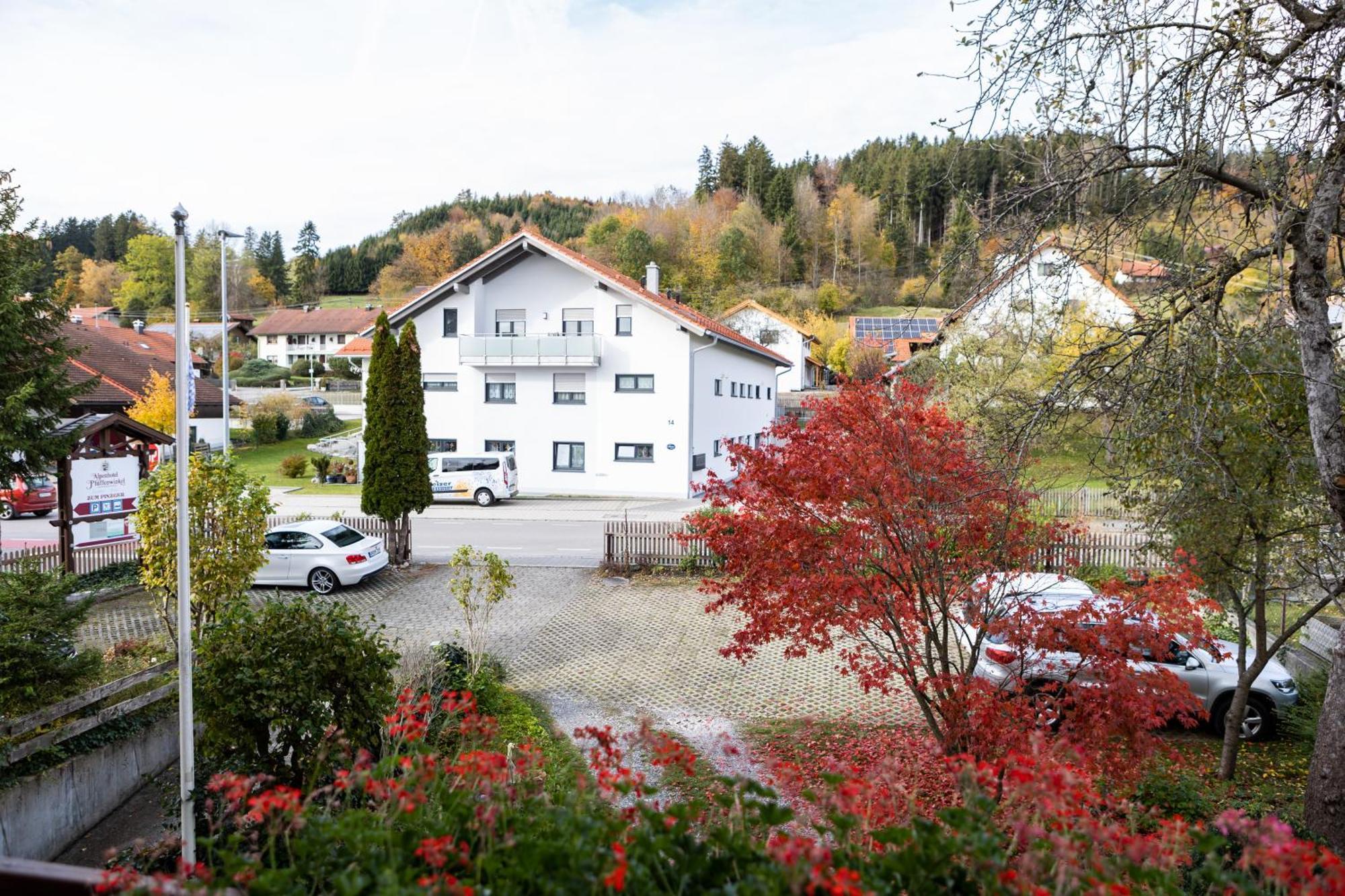 Alpenhotel Pfaffenwinkel Peiting Exterior foto