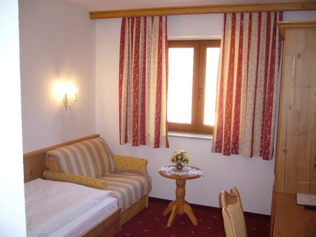 Alpenhotel Pfaffenwinkel Peiting Exterior foto